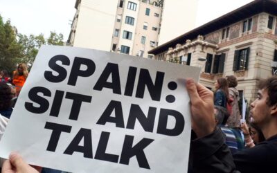 Mentre Catalunya crema de ràbia i frustració, Espanya s’enfonsa